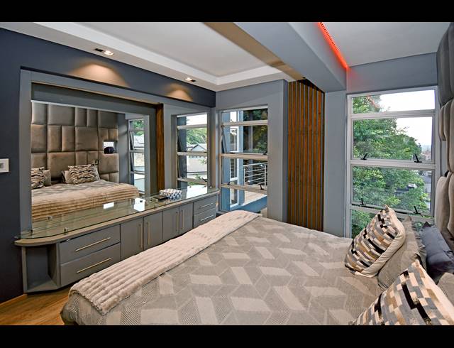 4 BEDROOM HOUSE FOR SALE IN CRAIGHALL PARK